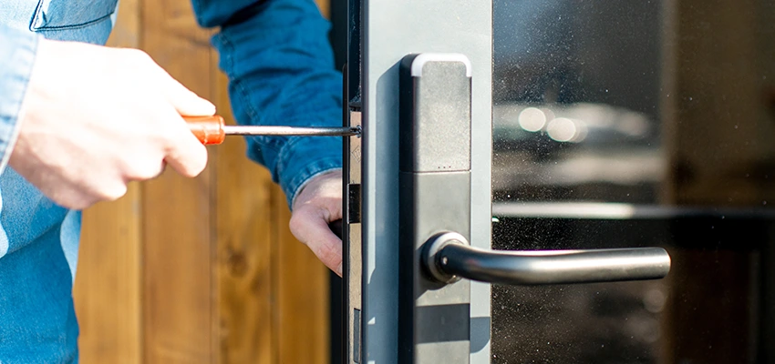 Aluminium Door Lock Replacement in Santa Ana, California