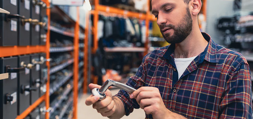 Locksmith For Retail Stores Lockout Services in Santa Ana, California
